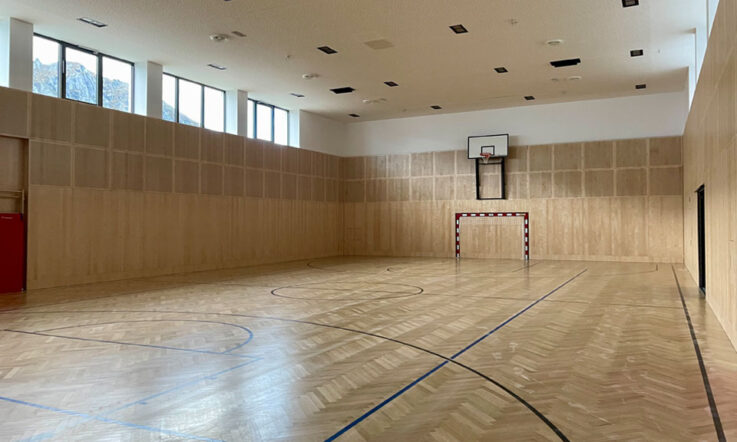 Sporthalle